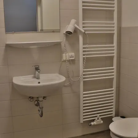 Hostel Cvjm Peregrinus
